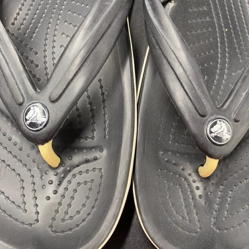 Crocs Black Flip Flops Men's Size 10/Women's Size 12